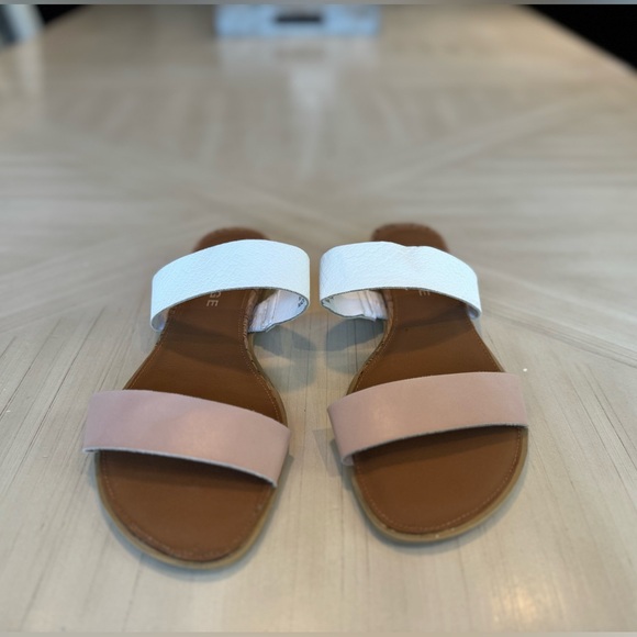 Rampage Pink and White Strap Sandal -Size 8 - Picture 3 of 11